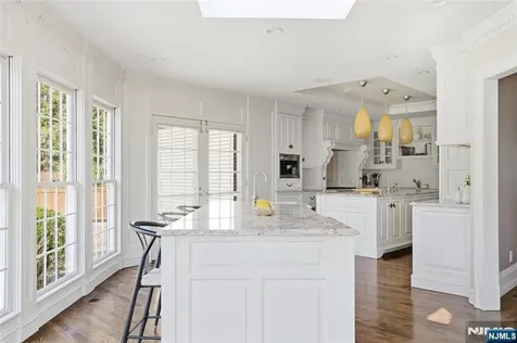 31 Forest Drive Millburn NJ 07078