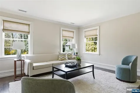 31 Forest Drive Millburn NJ 07078