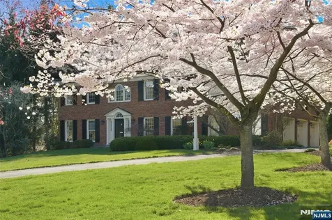 31 Forest Drive Millburn NJ 07078