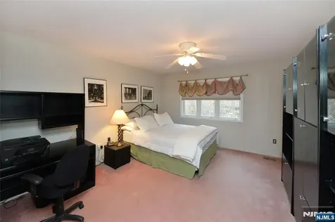 6 Romopock Court Mahwah NJ 07430