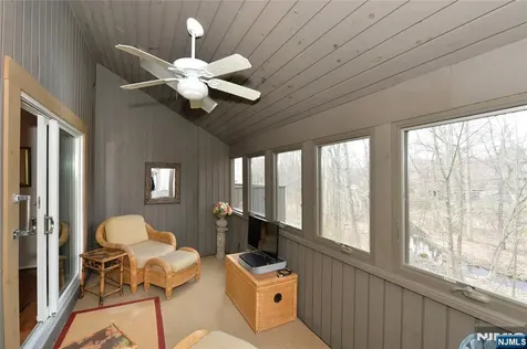 6 Romopock Court Mahwah NJ 07430