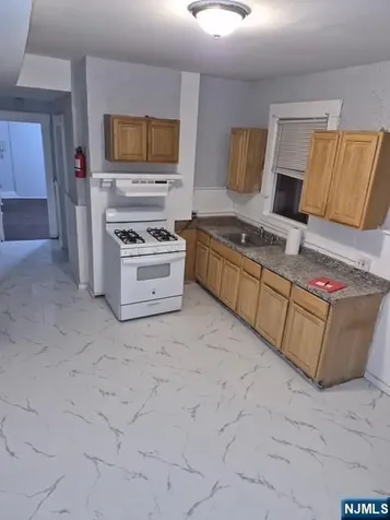 51 Lincoln Place Irvington NJ 07111