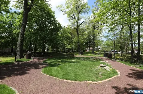 4 Horizon Road Fort Lee NJ 07024