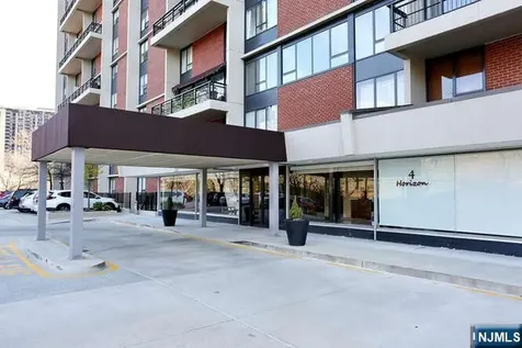 4 Horizon Road Fort Lee NJ 07024