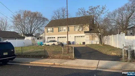 131 Raritan Avenue Keansburg NJ 07734