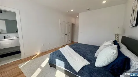 367 Devon Street Kearny NJ 07032