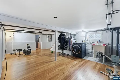 42 Hazel Avenue West Orange NJ 07052