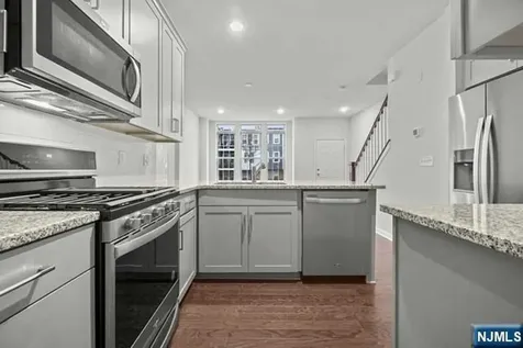 70 Leahy Drive Wood Ridge NJ 07075