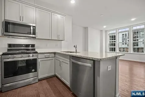 70 Leahy Drive Wood Ridge NJ 07075
