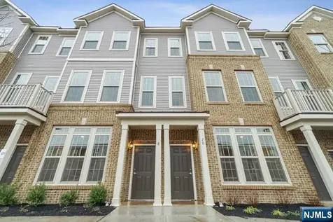 70 Leahy Drive Wood Ridge NJ 07075