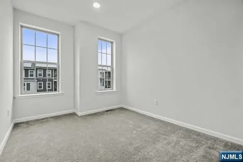 70 Leahy Drive Wood Ridge NJ 07075