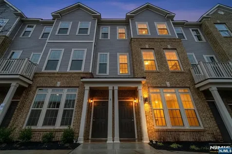 70 Leahy Drive Wood Ridge NJ 07075