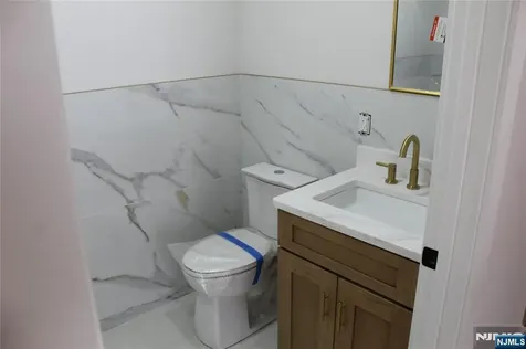10 Alpine Trail Vernon NJ 07462