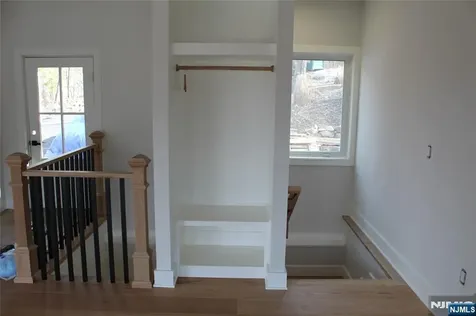 10 Alpine Trail Vernon NJ 07462
