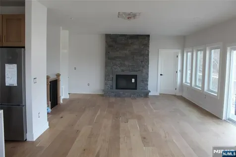 10 Alpine Trail Vernon NJ 07462