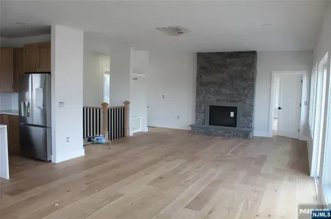 10 Alpine Trail Vernon NJ 07462