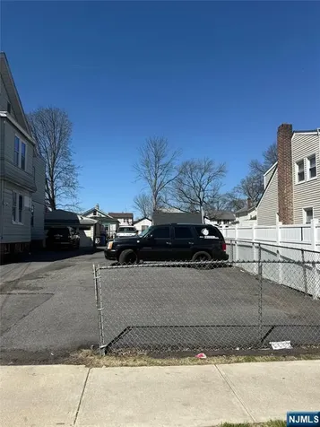 61 Chester Avenue Irvington NJ 07111