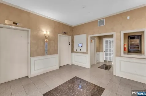 101 Shearwater Court Jersey City NJ 07305