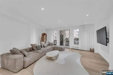 101 Shearwater Court Jersey City NJ 07305