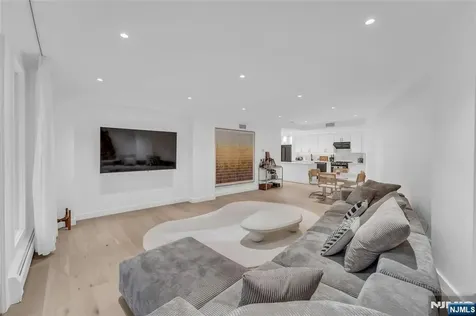 101 Shearwater Court Jersey City NJ 07305