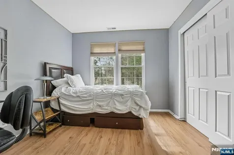11 Concord Road West Milford NJ 07480