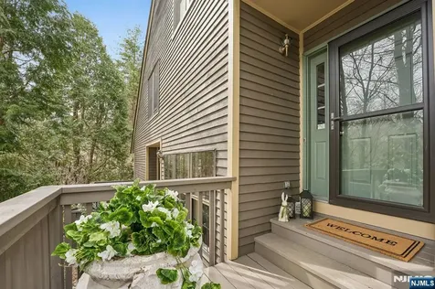 11 Concord Road West Milford NJ 07480
