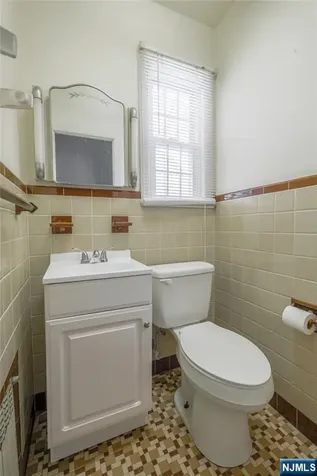 9 Lincoln Avenue Rutherford NJ 07070
