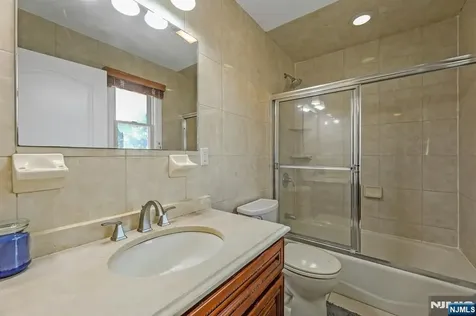 627 Concord Street New Milford NJ 07646
