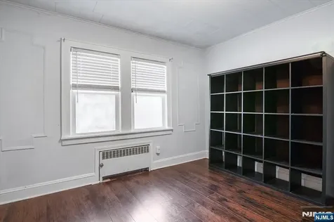 264 Union Street Lodi NJ 07644