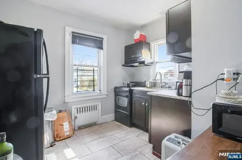 264 Union Street Lodi NJ 07644