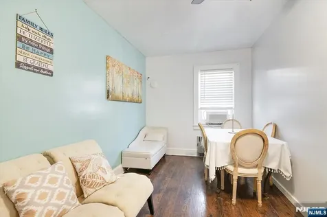 264 Union Street Lodi NJ 07644