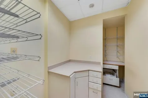 1530 Palisades Avenue Fort Lee NJ 07024