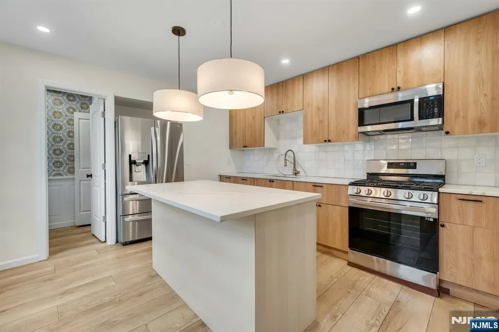 316 Palisade Avenue Bogota NJ 07603