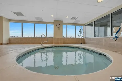 118 The Promenade Edgewater NJ 07020