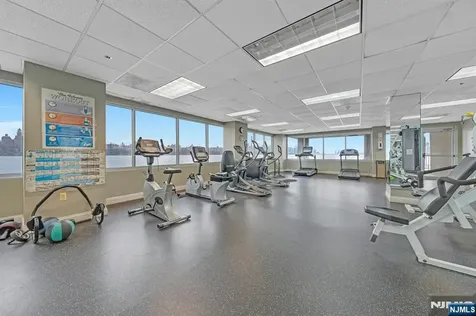 118 The Promenade Edgewater NJ 07020