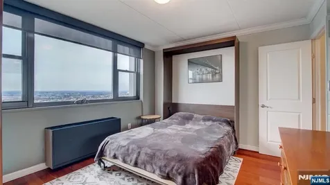 250 Gorge Road Cliffside Park NJ 07010