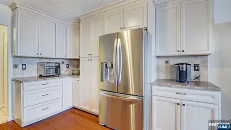 250 Gorge Road Cliffside Park NJ 07010