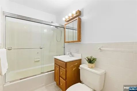 6 Colonial Drive Little Falls NJ 07424