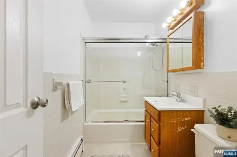6 Colonial Drive Little Falls NJ 07424