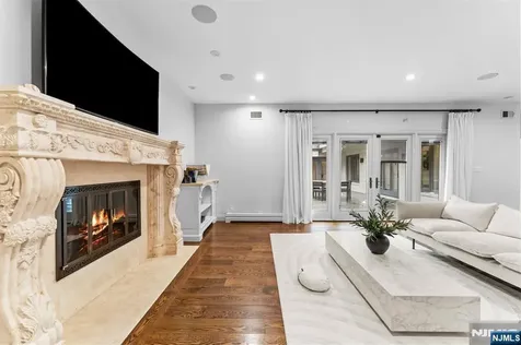 8 Stanton Road Tenafly NJ 07670