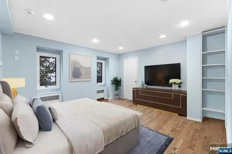 8 Stanton Road Tenafly NJ 07670
