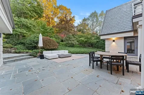 8 Stanton Road Tenafly NJ 07670