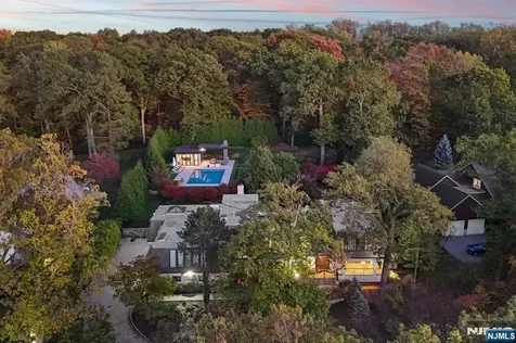 8 Stanton Road Tenafly NJ 07670