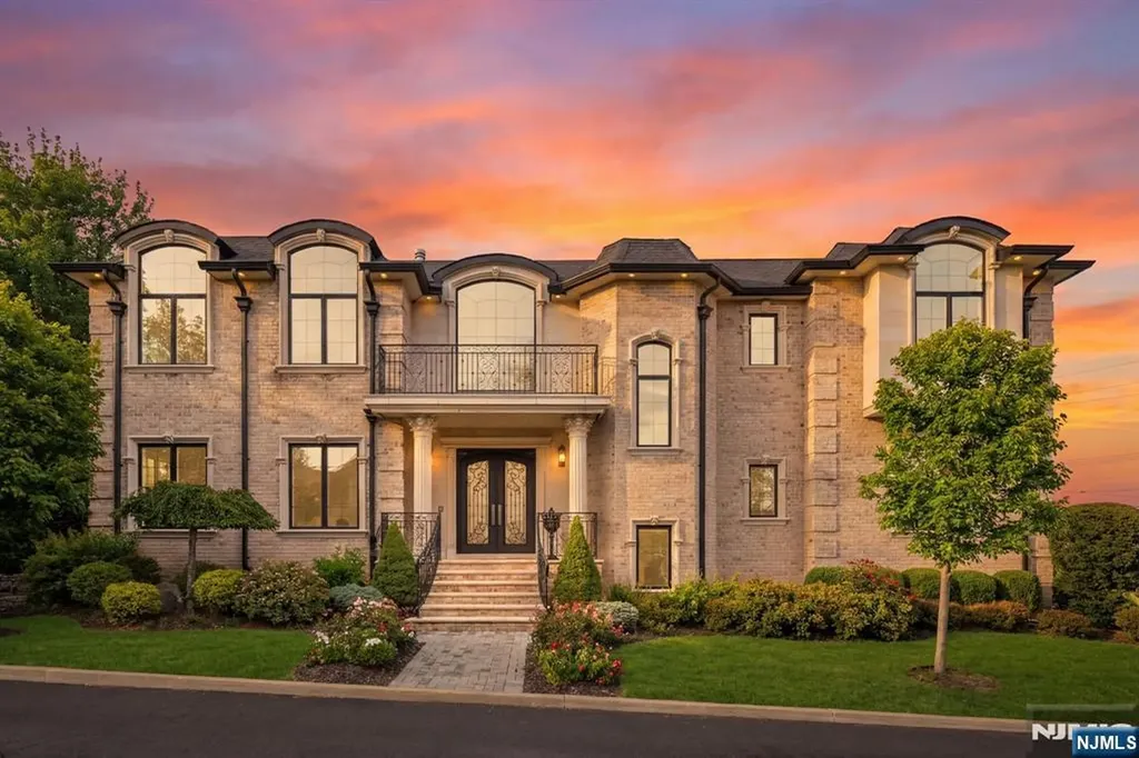 111 Demarest Avenue Englewood Cliffs NJ 07632