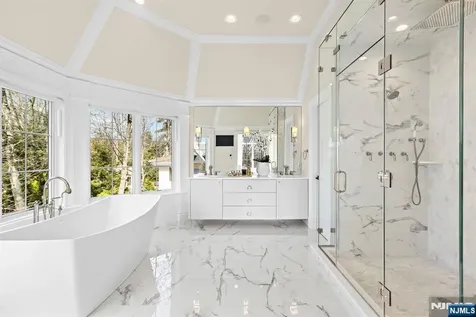 111 Demarest Avenue Englewood Cliffs NJ 07632
