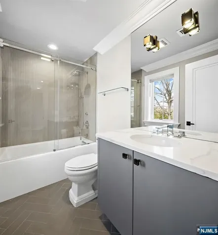 111 Demarest Avenue Englewood Cliffs NJ 07632