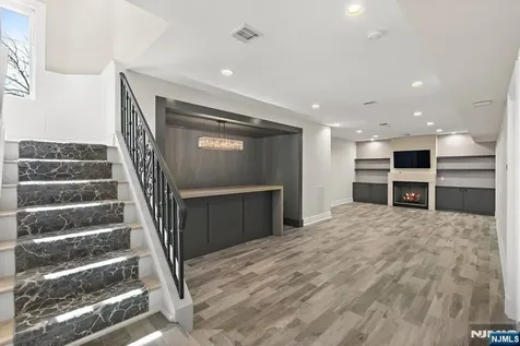 111 Demarest Avenue Englewood Cliffs NJ 07632
