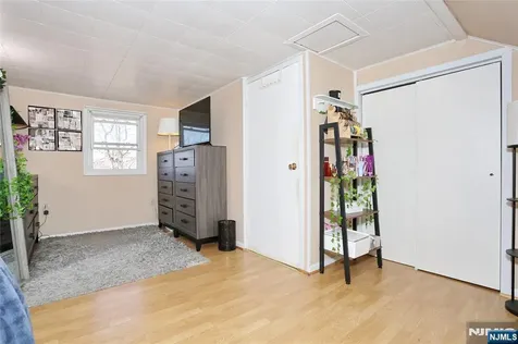 383 Congress Street New Milford NJ 07646