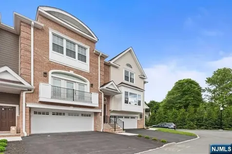 105 Brandon Court Montvale NJ 07645
