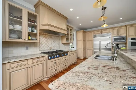 47 Wilson Avenue Woodland Park NJ 07424
